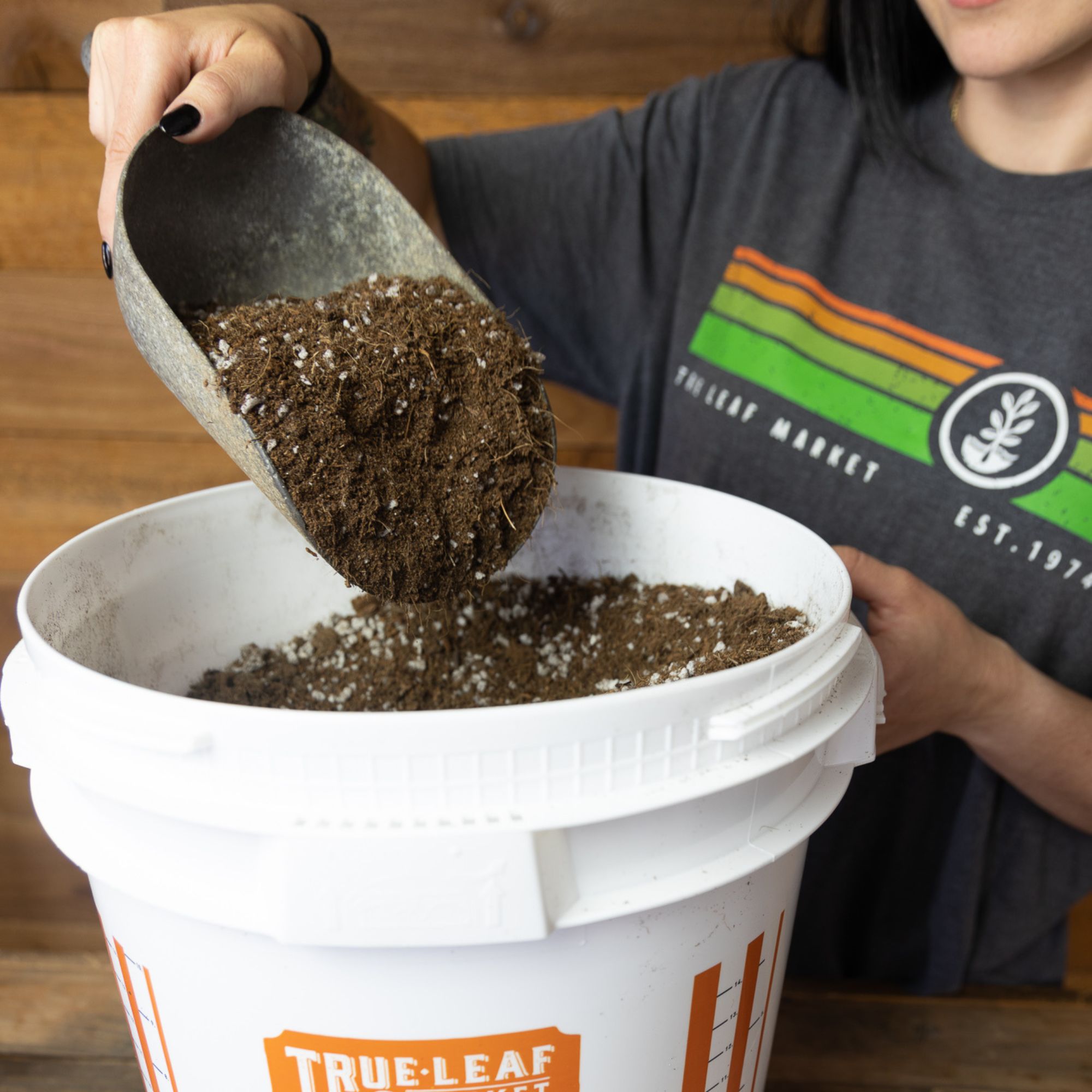 5 Gallon Bucket w/ Ratcheting Lid - Q3 - Food Grade - #2 HDPE. Container gardening, composting, worm tea, urban gardening, seed 